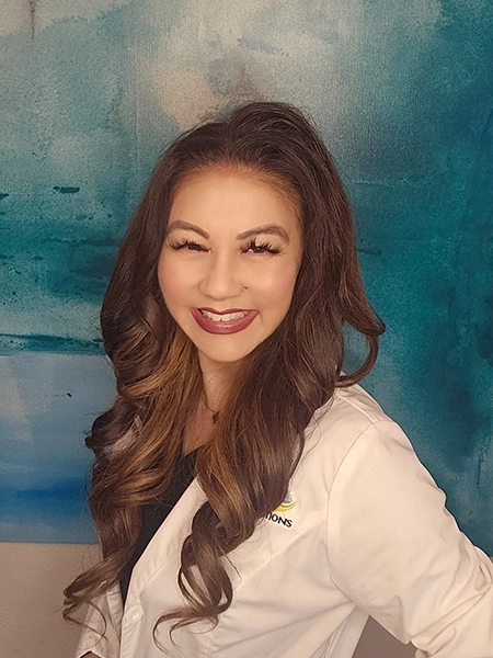 Dr. Suzanne Thai